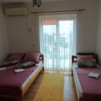 Soba 4 Šutić promajna soba